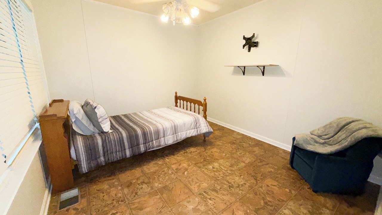 Photo of Bedroom in Clanton