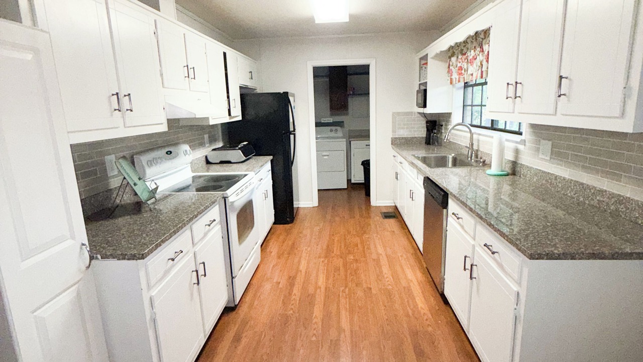 Photo of Kitchen in Clanton