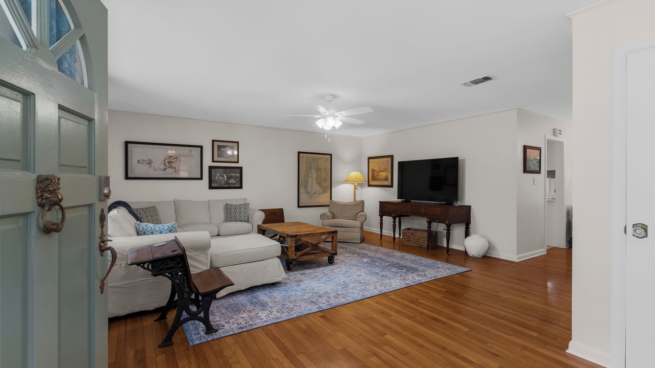 Photo of Livingroom in Gulf Shores