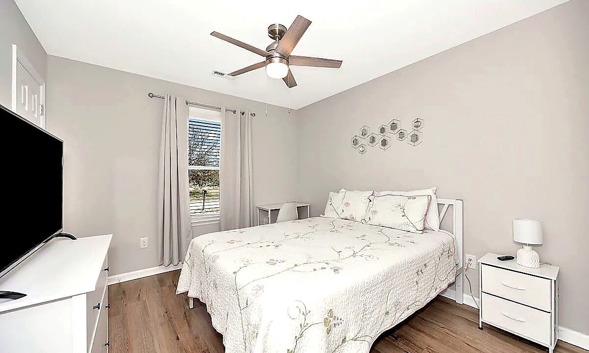 Photo of Bedroom in Huntsville