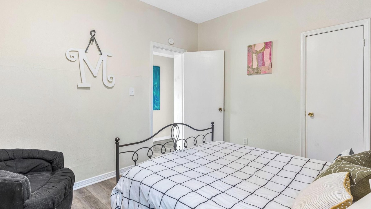 Photo of Bedroom in Southeast Pensacola