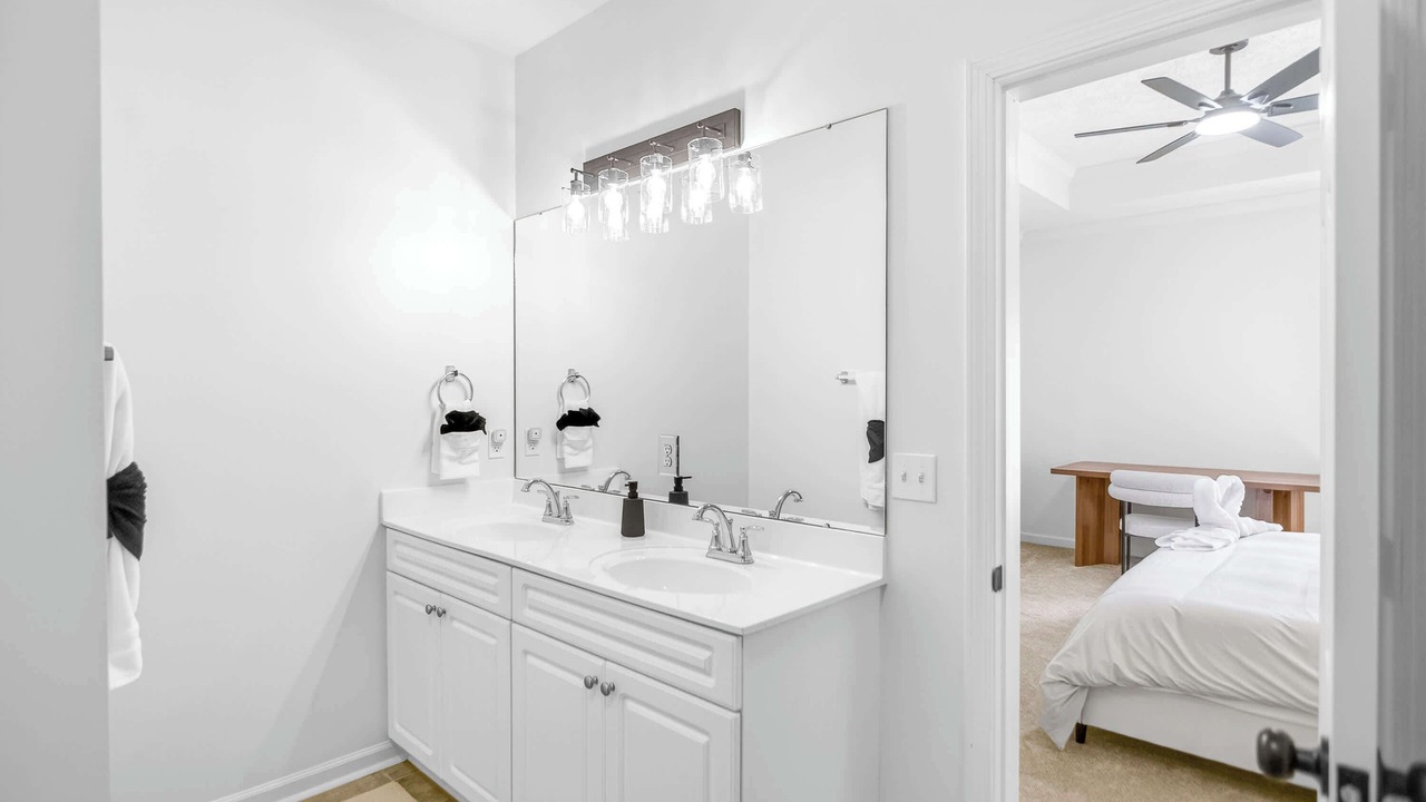 Photo of Bathroom in Gunter Afs