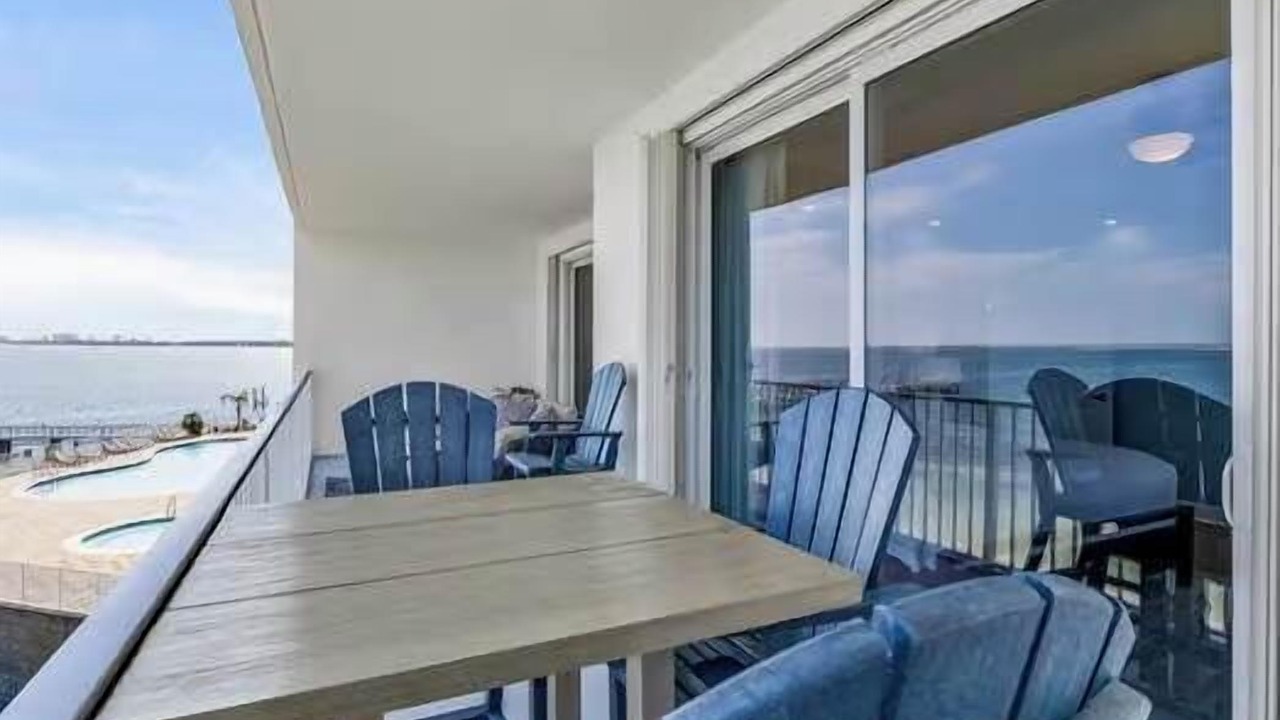 Photo of Patio Balcony in Ono Island