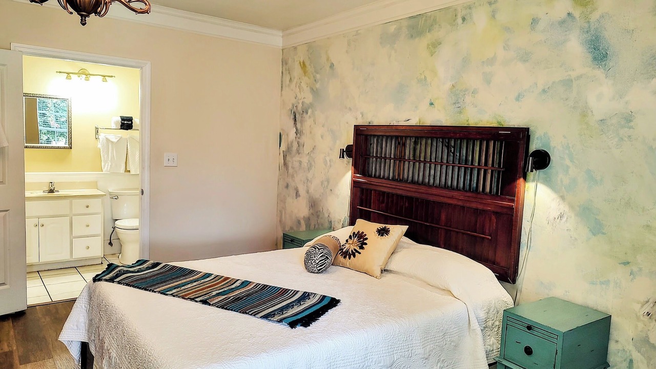 Photo of Bedroom in Cowan