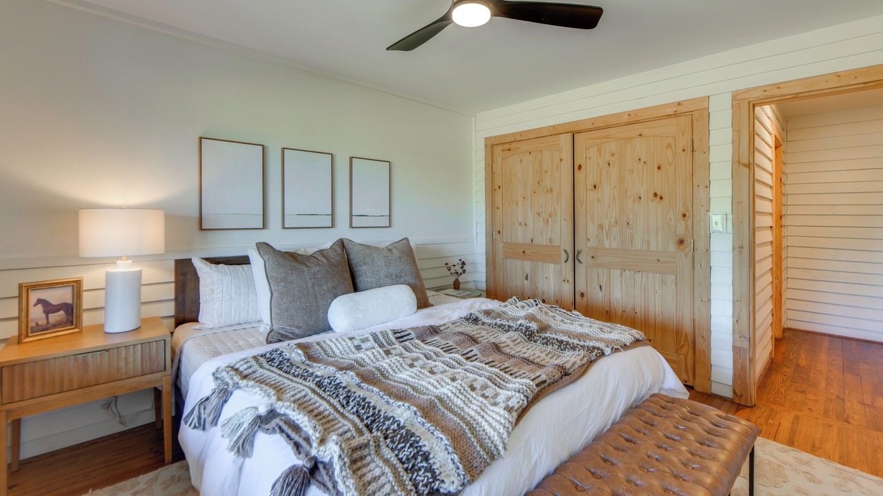 Photo of Bedroom in Shiloh