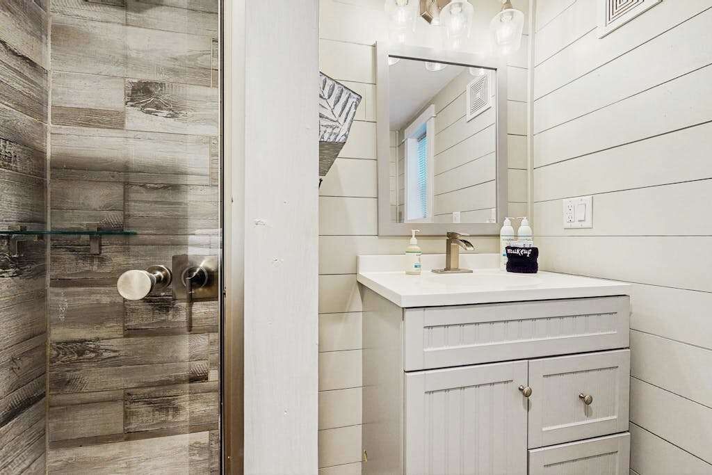 Photo of Bathroom in Arcadia
