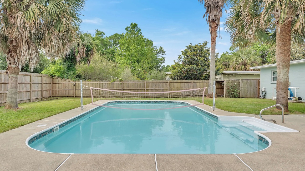 Photo of Outdoor in West Pensacola