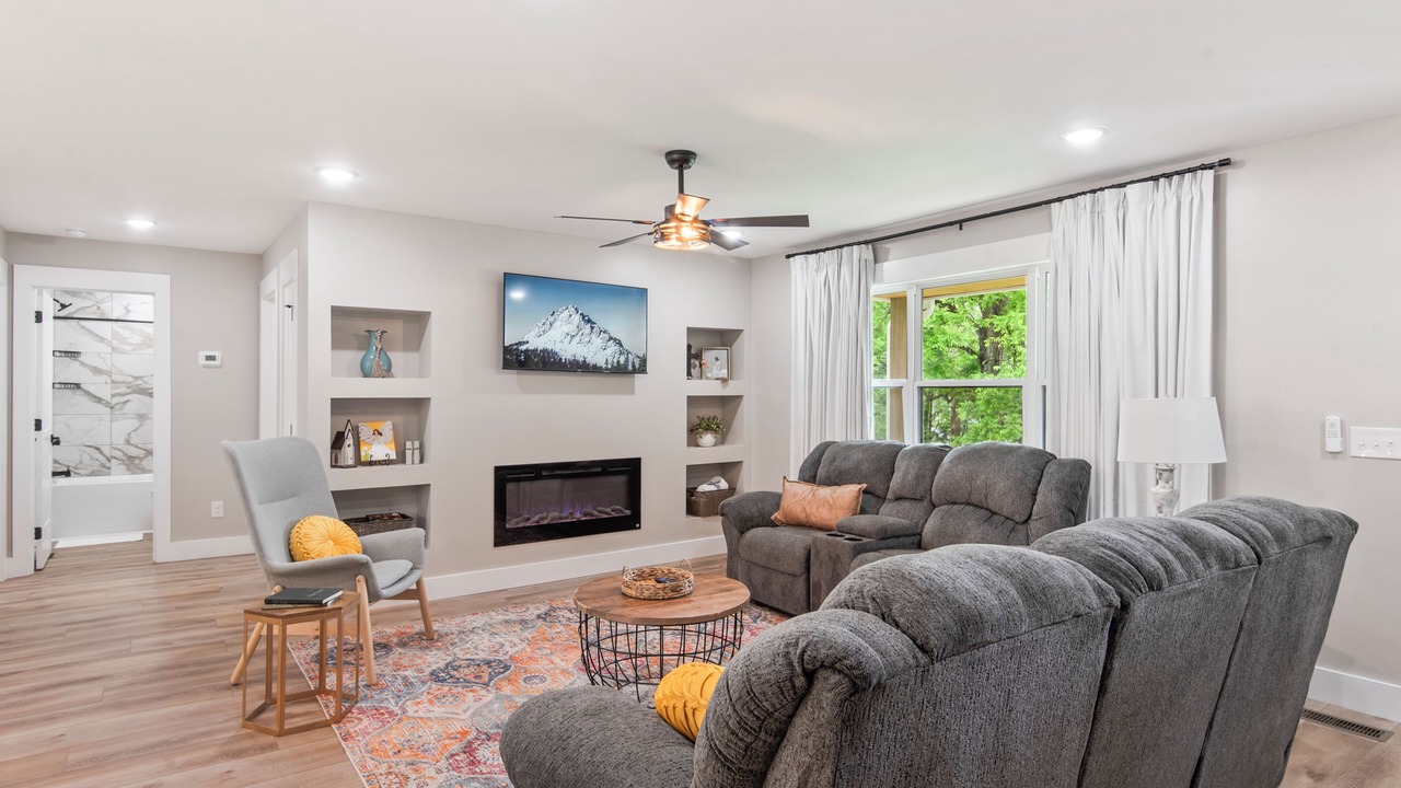 Photo of Livingroom in Cullman