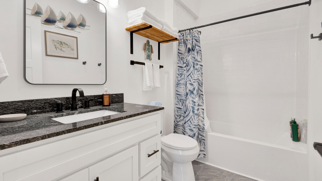 Photo of Bathroom in Crestline Heights