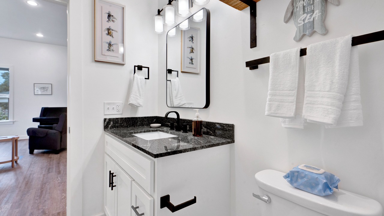 Photo of Bathroom in Crestline Heights