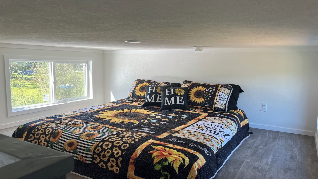 Photo of Bedroom in Foley