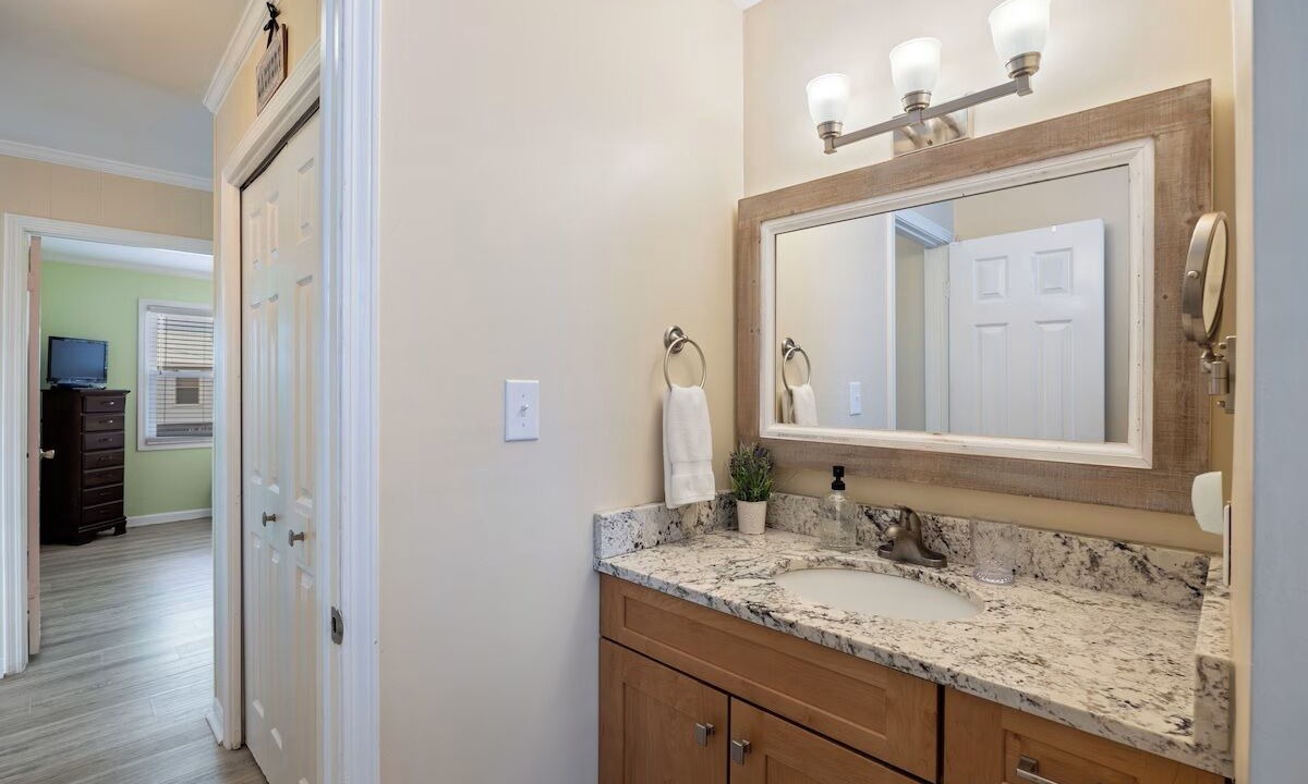 Photo of Bathroom in Southpointe