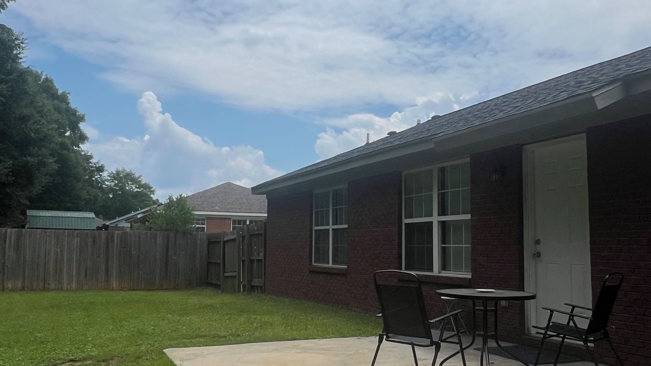 Photo of Outdoor in Midland City