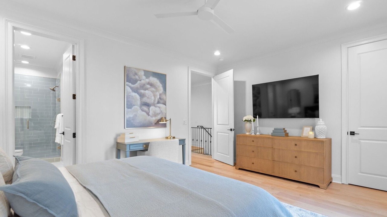 Photo of Bedroom in Tuscaloosa