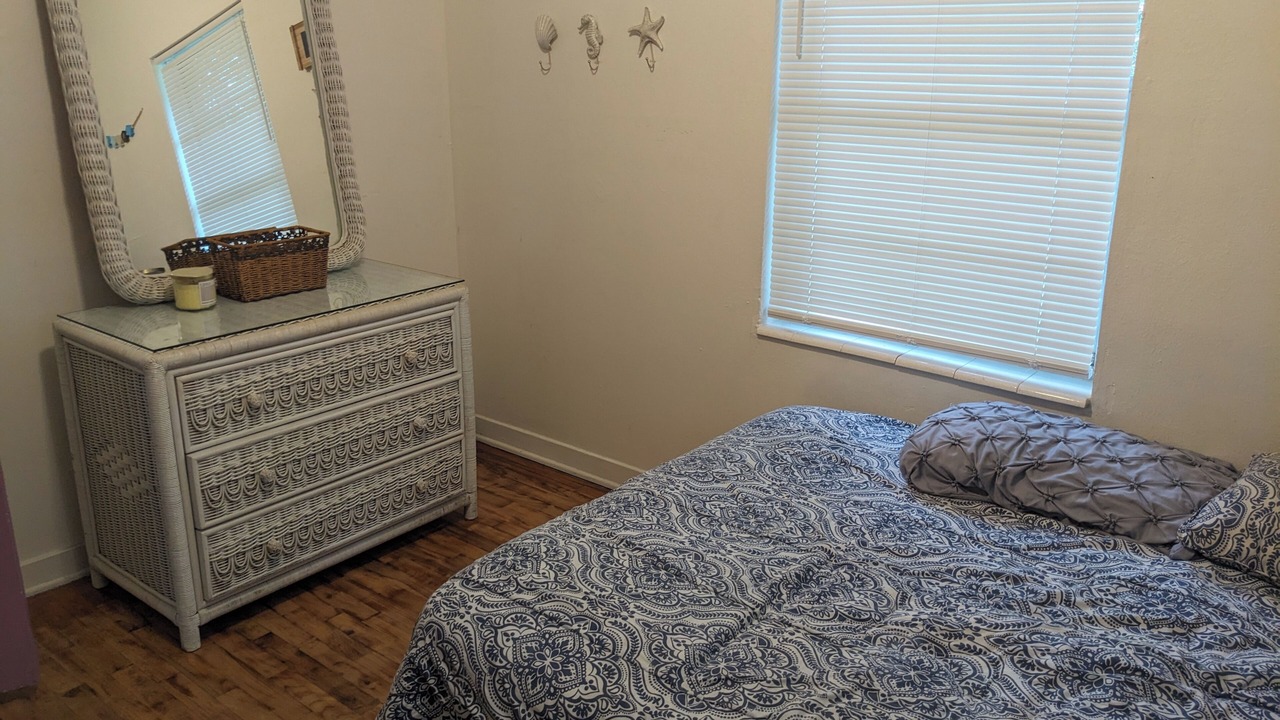 Photo of Bedroom in Brent