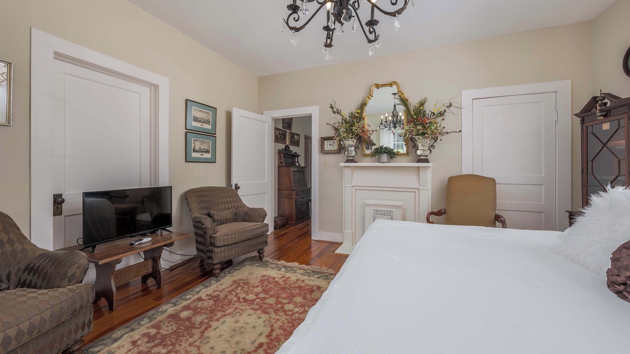 Photo of Bedroom in Tuscaloosa