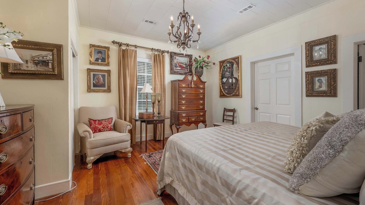 Photo of Bedroom in Tuscaloosa