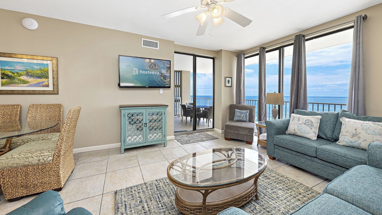 Photo of Livingroom in Orange Beach