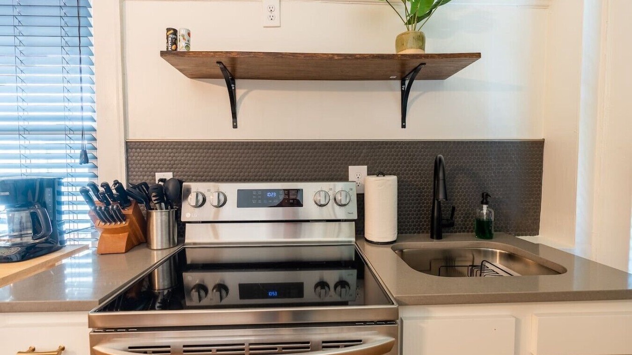 Photo of Kitchen in Crestline Heights