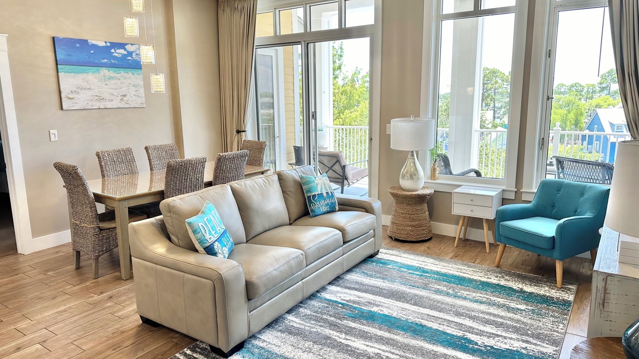 Photo of Livingroom in Baytowne Wharf