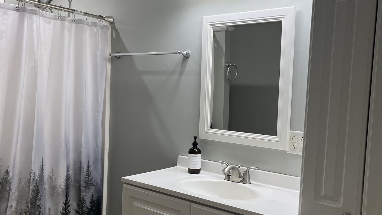 Photo of Bathroom in Abbeville
