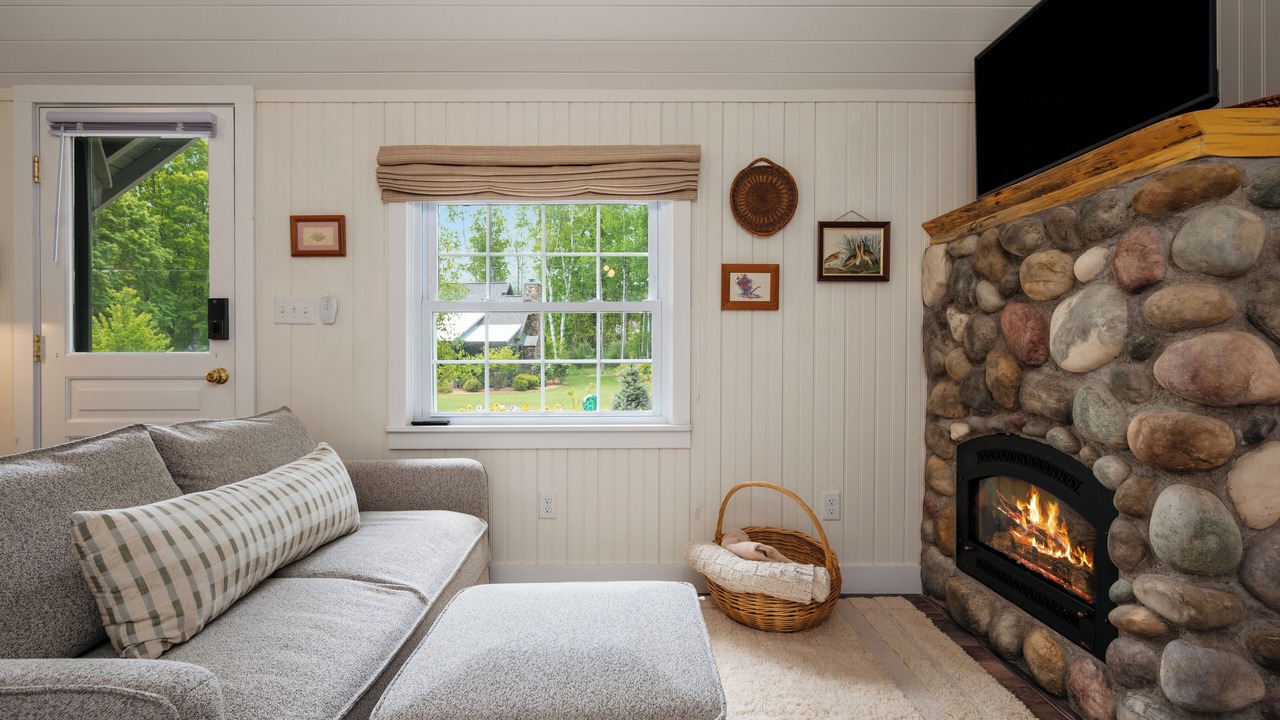 Photo of Livingroom in Northport