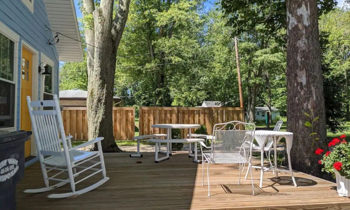 Photo of Outdoor in Paw Paw Lake