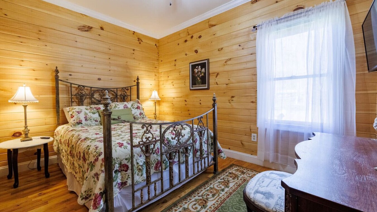 Photo of Bedroom in Mentone