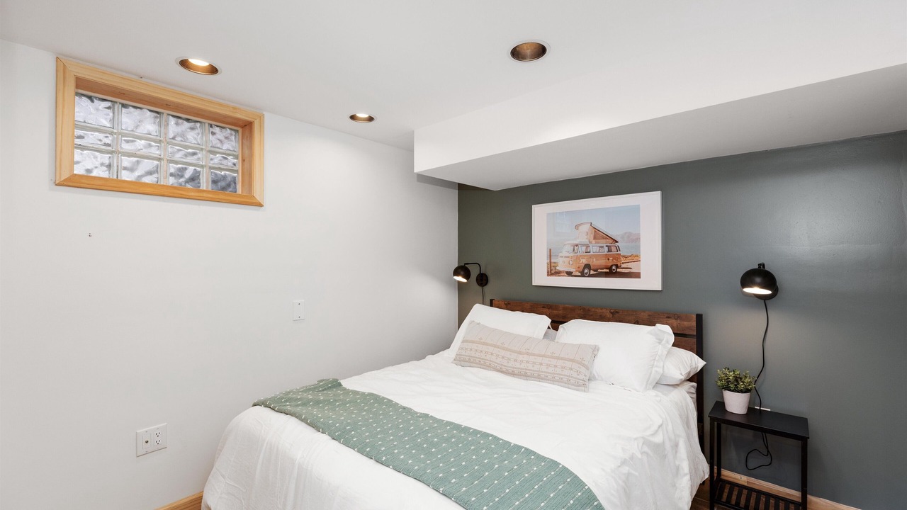 Photo of Bedroom in Lake Orion