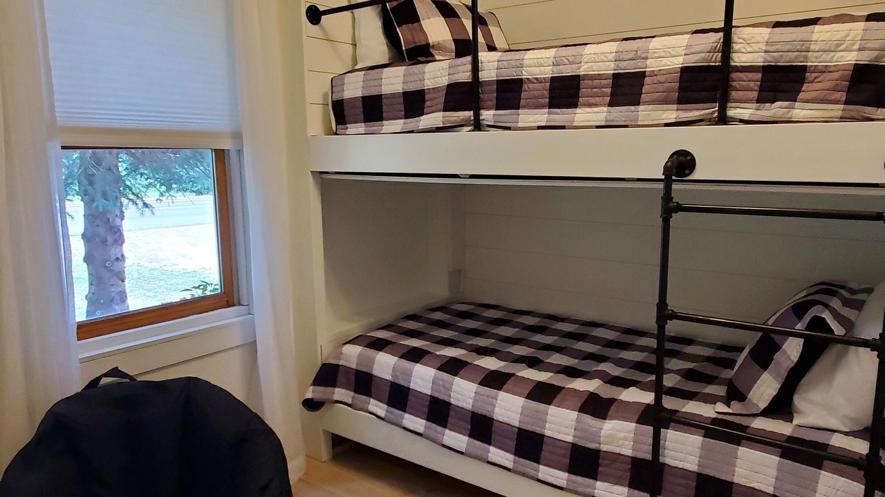 Photo of Bedroom in Silver City