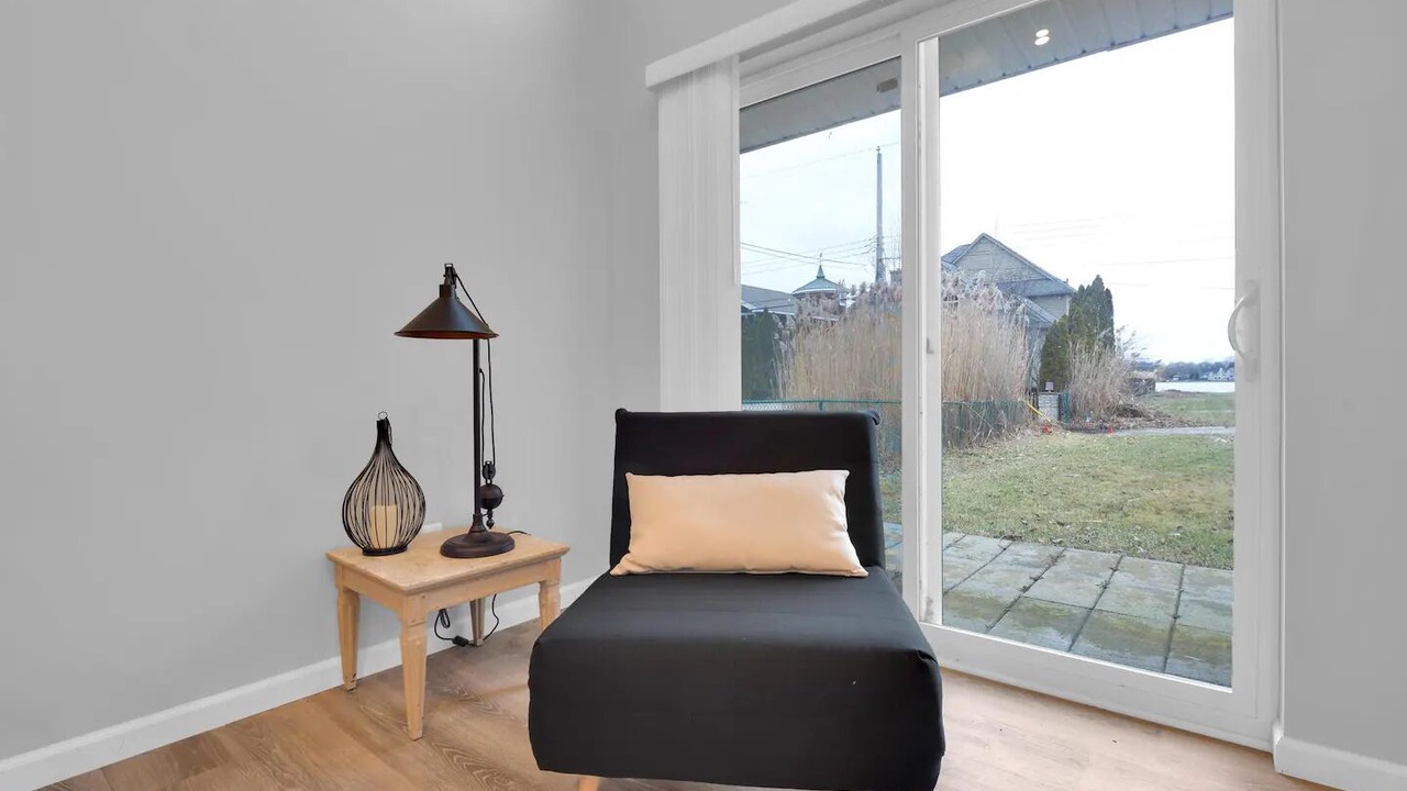 Photo of Livingroom in Waterford