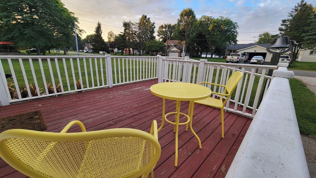 Photo of Outdoor in Canadian Lakes