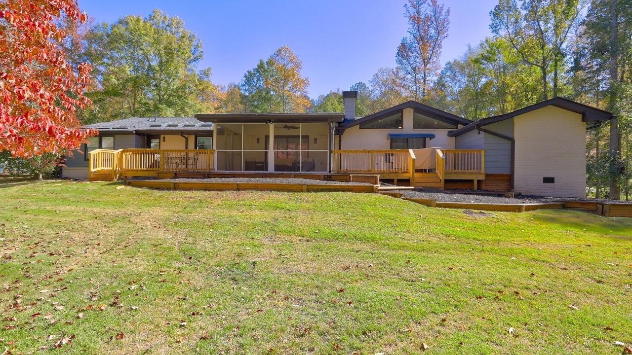 Photo of Outdoor in Fayetteville
