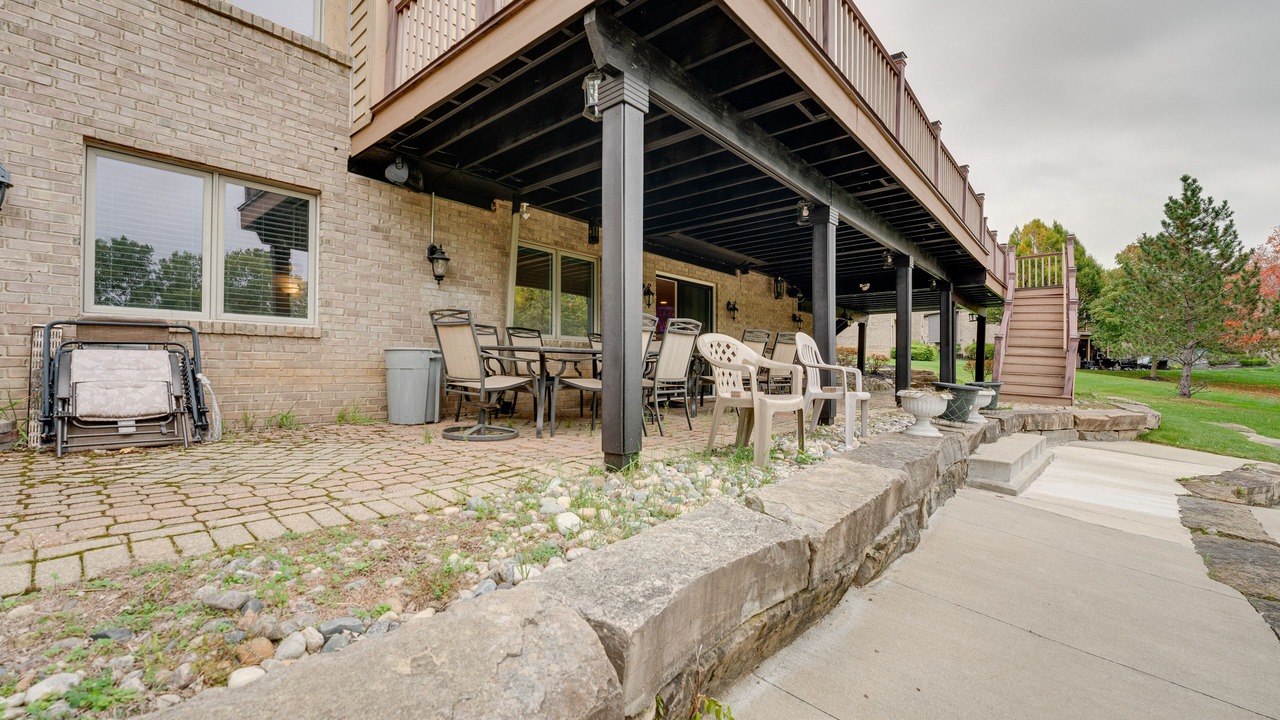 Photo of Outdoor in Orchard Lake Village