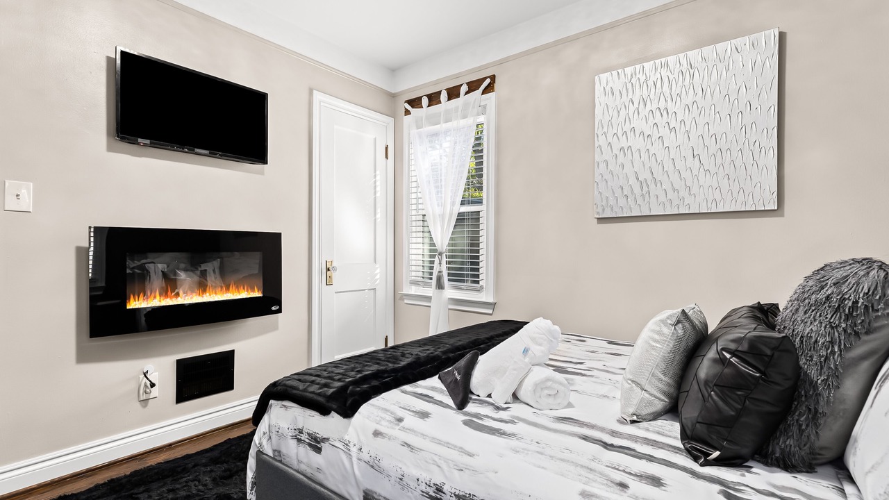 Photo of Bedroom in Ferndale