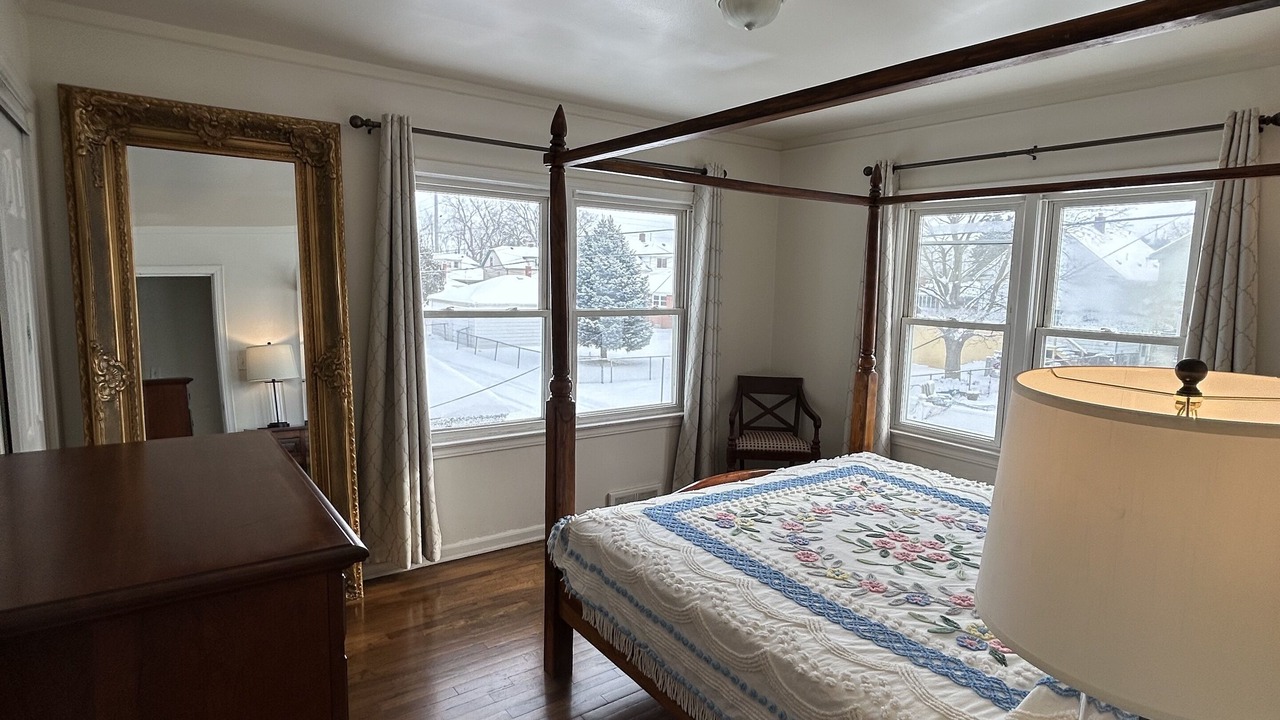 Photo of Bedroom in Wyandotte