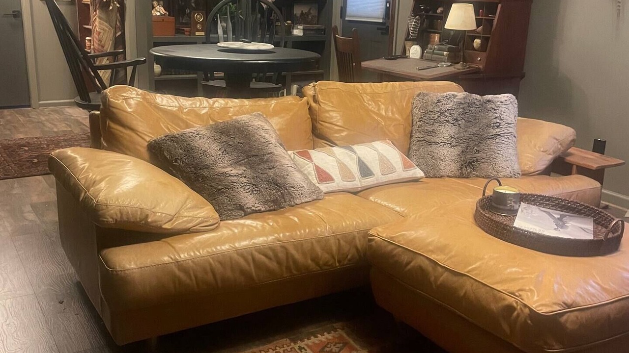 Photo of Livingroom in Crestline Heights