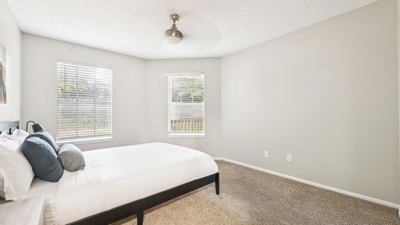 Photo of Bedroom in Huntsville