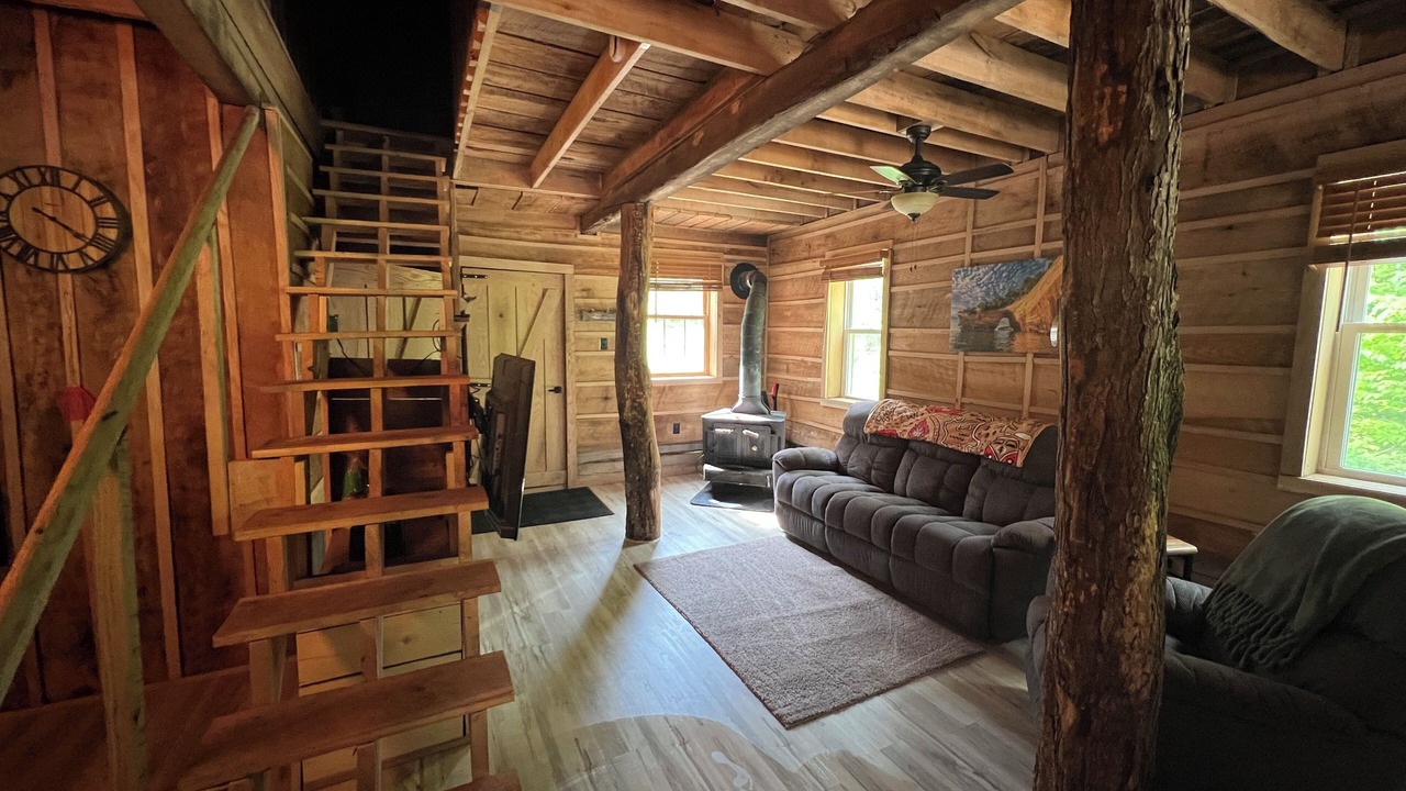 Photo of Livingroom in Wetmore