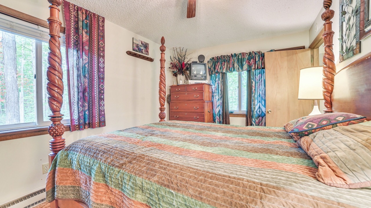 Photo of Bedroom in Elmira
