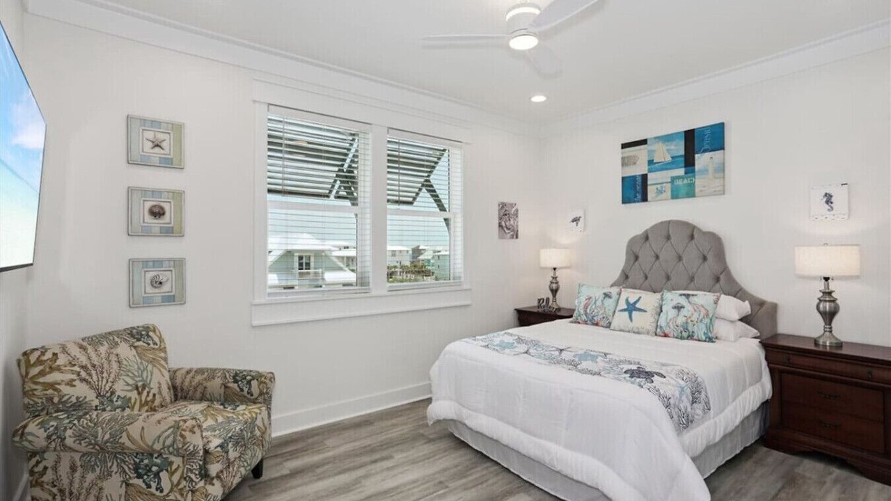 Photo of Bedroom in Navarre Beach