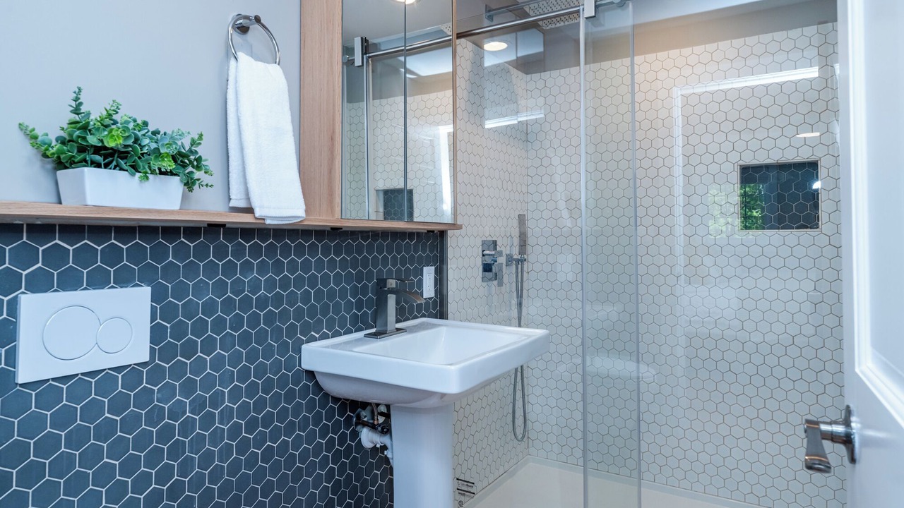 Photo of Bathroom in Miami Park