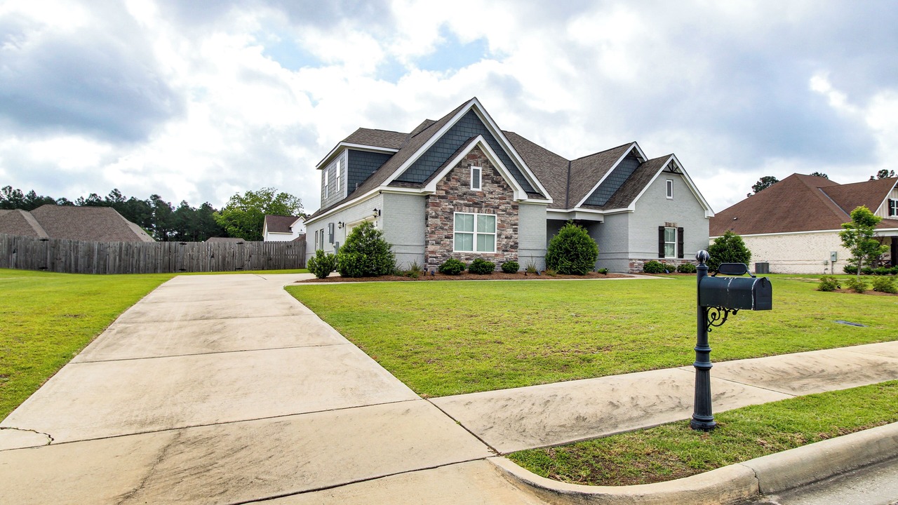 Photo of Outdoor in Dothan