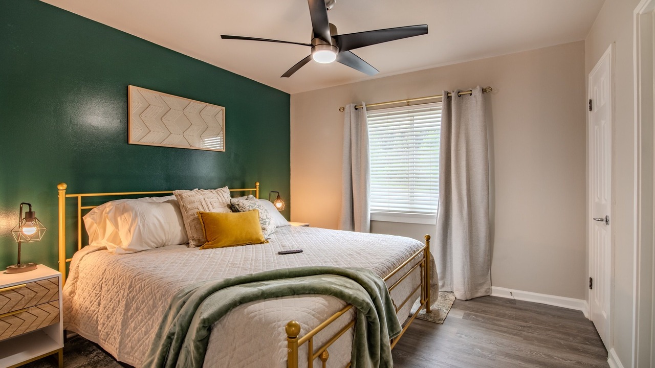 Photo of Bedroom in Five Points South