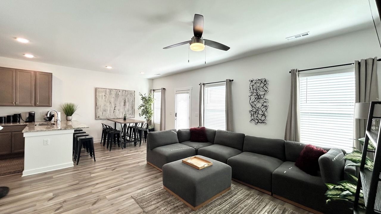 Photo of Livingroom in Normal
