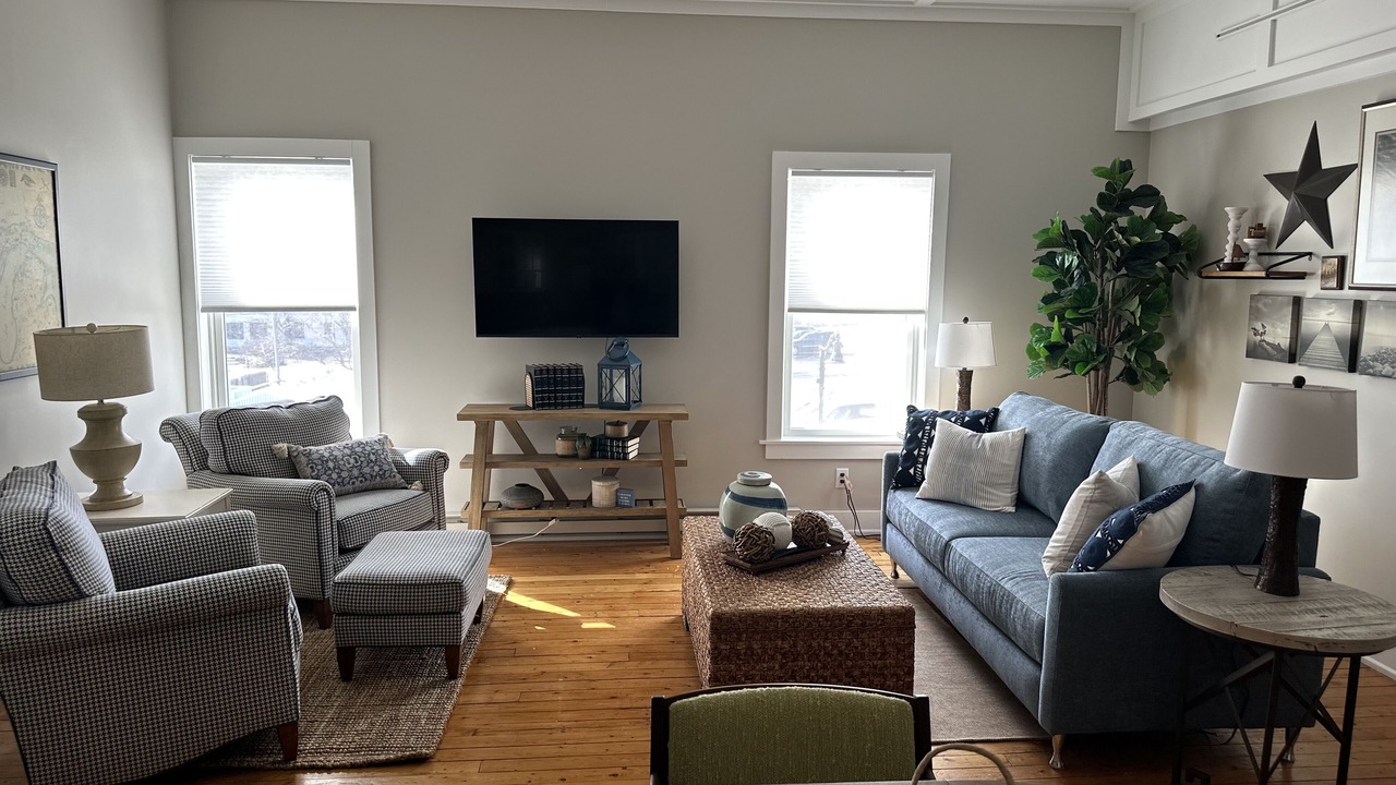 Photo of Livingroom in Northport