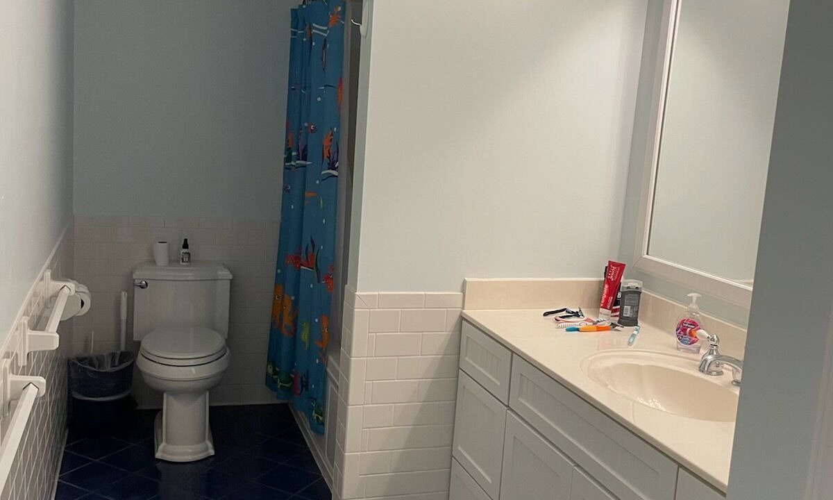 Photo of Bathroom in Clear Lake