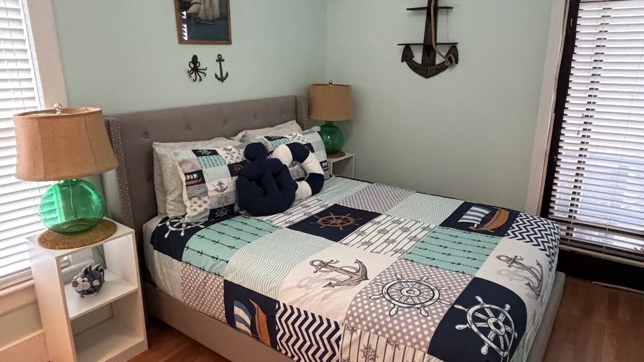 Photo of Bedroom in Ludington