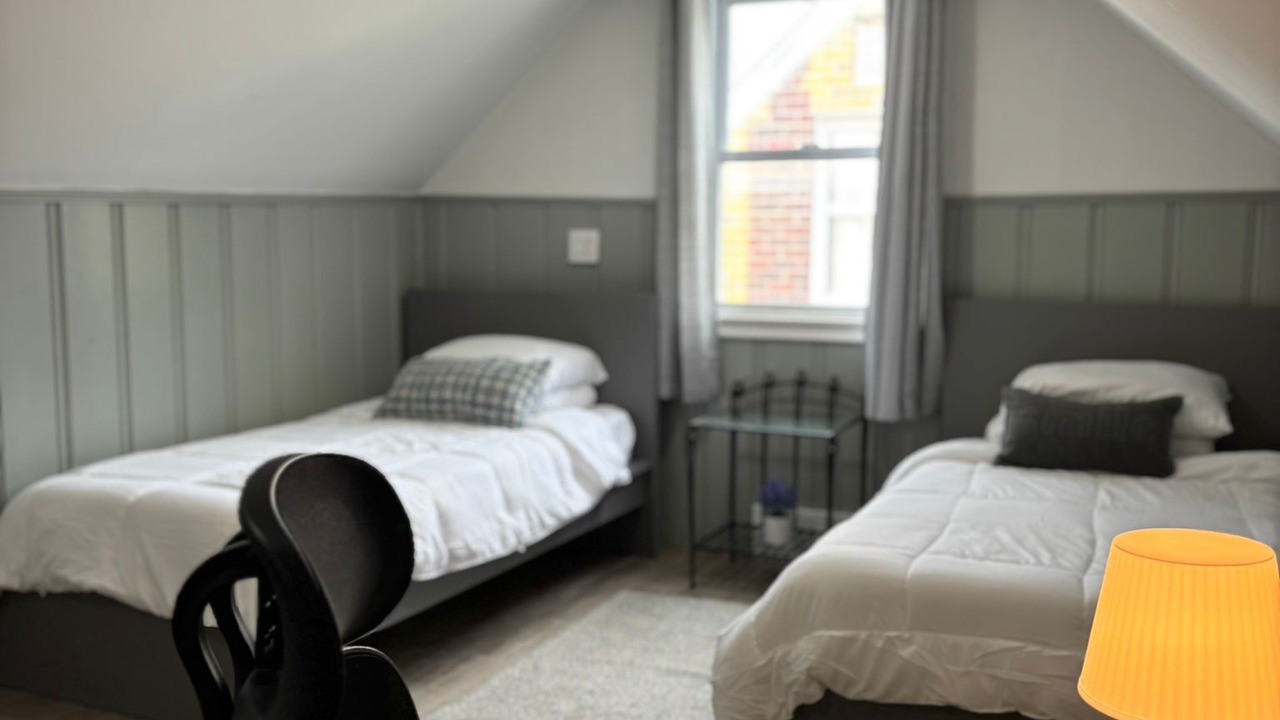 Photo of Bedroom in Lincoln Park