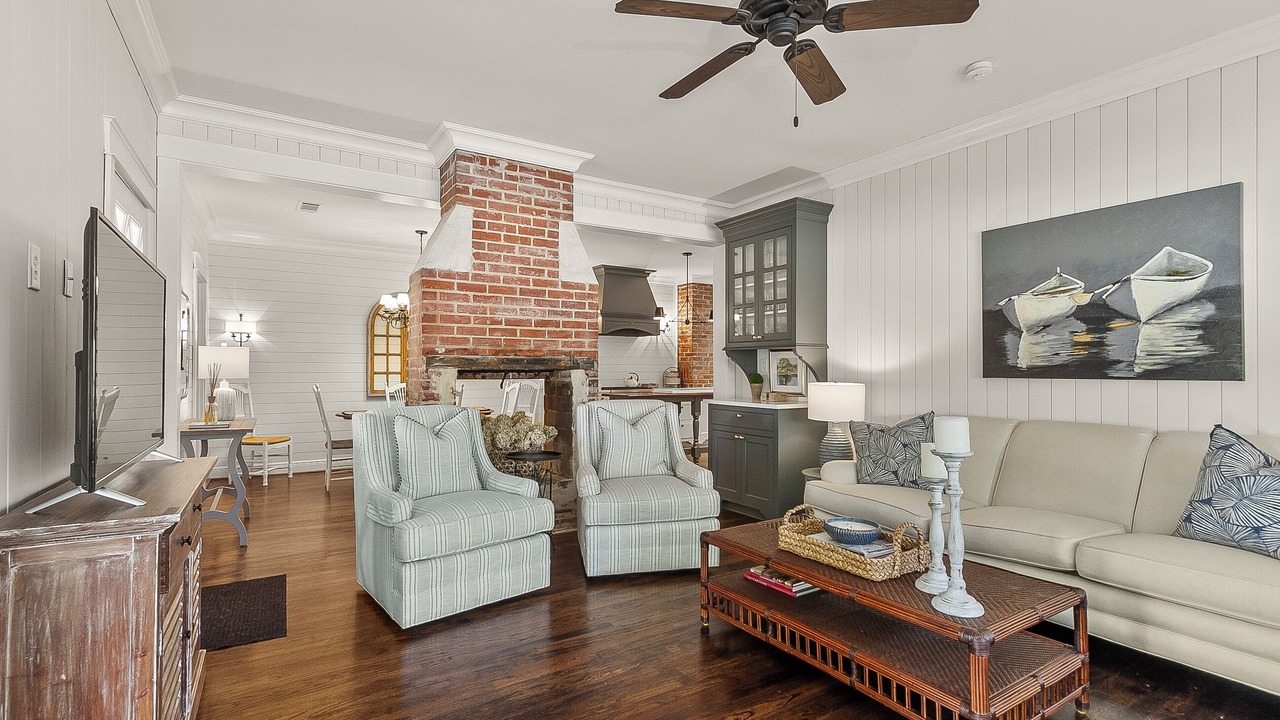 Photo of Livingroom in Northport